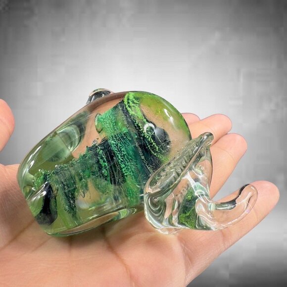 Kerry Glass Elephant Figurine Paperweight Clear Green Swirls Ireland Glass - Picture 14 of 16